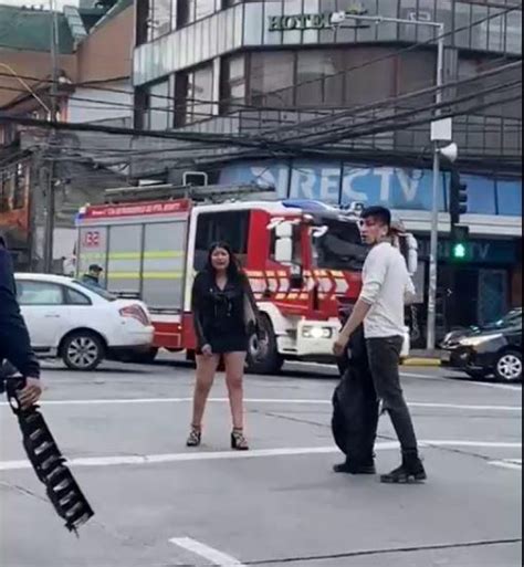 Captan Brutal Pelea Entre Conductores Tras Choque Triple En Puerto Montt Presunto Responsable