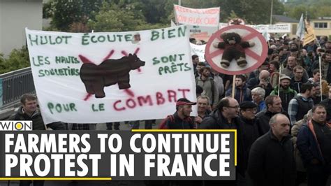 Protest Intensifies As France Cancels Agriculture Fair Paris Farmers