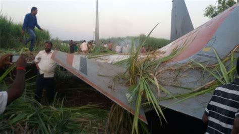 Sukhoi 30 Aircraft Crashes Near Pune Picture Gallery Others News