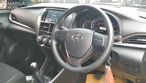 Dashboard Toyota Yaris G 2020