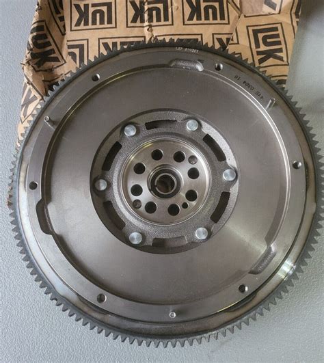 Clutch Flywheel LuK DMF105 For Sale EmgCarTech