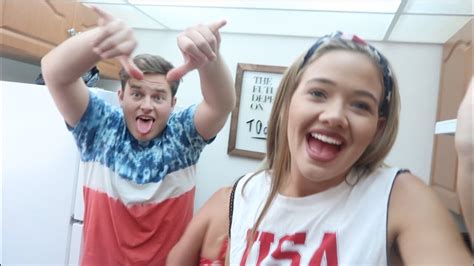 They Surprised Me Birthday Vlog Sam Hunt Concert Youtube