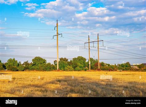 Elektrischer pilon Fotos und Bildmaterial in hoher Auflösung Alamy