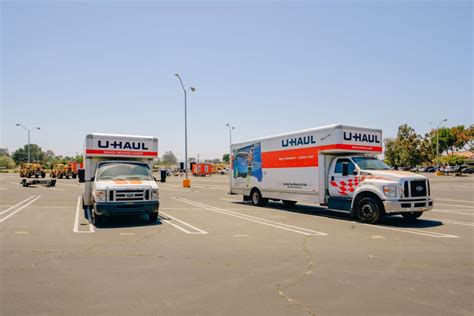 How Old Do You Have To Be To Rent U-Haul? | HobbyKraze