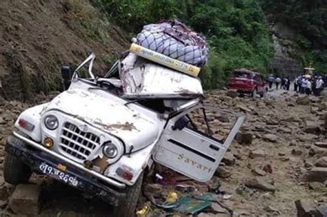 1 Killed At Least 3 Injured After Falling Rocks Hit Jeep At Siddha