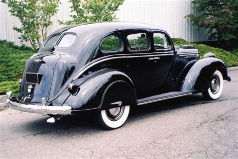 1938 Chrysler Imperial - Information and photos - MOMENTcar