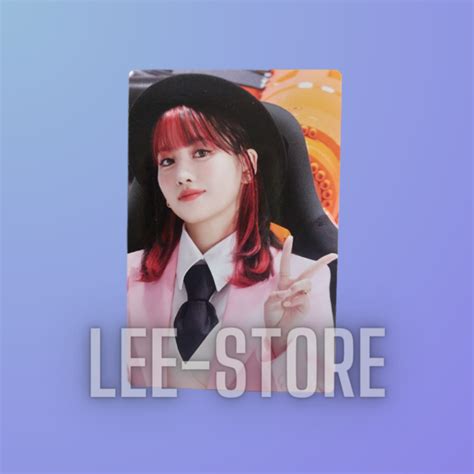 Twice Momo Formula Of Love Monograph Photocard