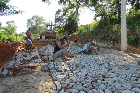 Cal Amento Das Vias P Blicas Continua Em Muria