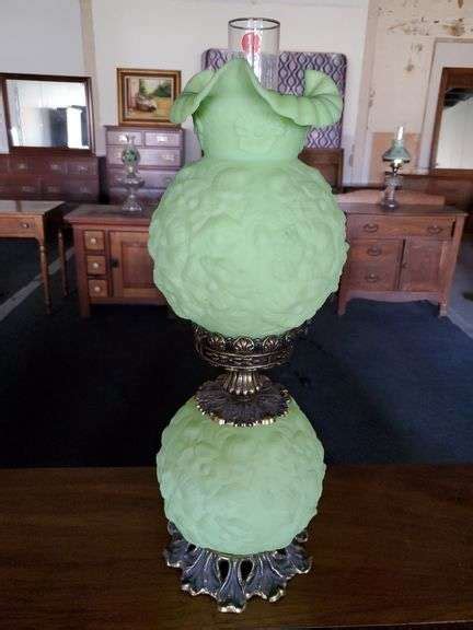 Poppy Lime Green Gone With The Wind Style Lamp Fenton 24 H Bid Assets Online Auctions