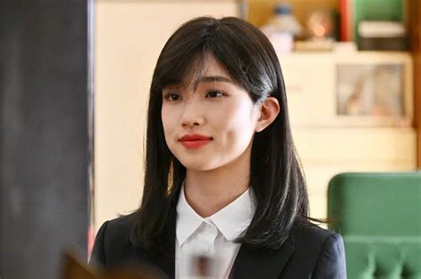 金曜ドラマ「不適切にもほどがある！」最終回（第10話）。小川純子（河合優実）は大学の入学式を迎え（c）tbs ― スポニチ Sponichi