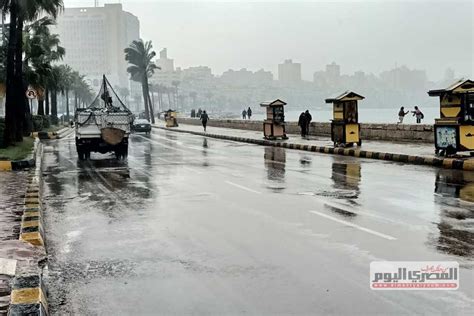 أمطار خفيفة على مدينة بئر العبد المصري اليوم