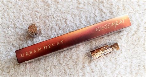 Naked Heat Une Palette Flamboyante Sign E Urban Decay Purple