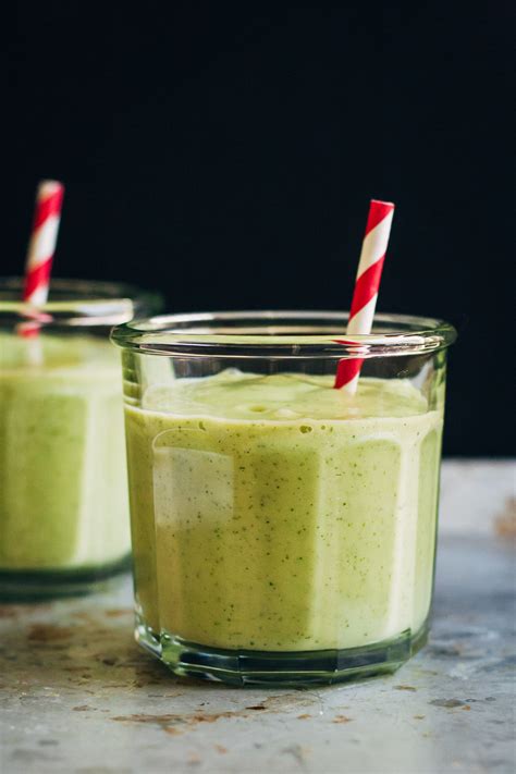 Healthy Green Shamrock Shake Well And Full