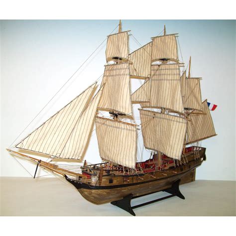 Wooden Model French Corsair Le Tonner Soclaine Scale Model Boulevard