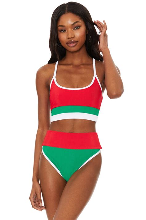 9 Hot Sexy Emmy Kalia Bikini Pics