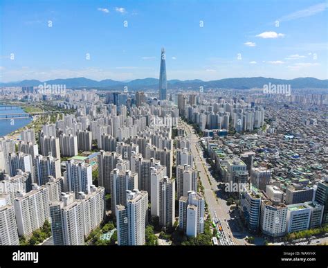 Aerial view cityscape of Seoul, South Korea. Aerial View Lotte tower at ...