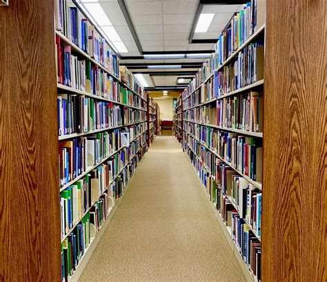 Take a library tour - University Library | University of Saskatchewan