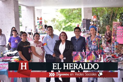 El Heraldo De Veracruz Presentan En El Congreso El Bazar Organizado