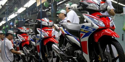 Ahm Rilis Varian Baru New Honda Blade Berita