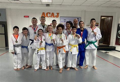 ACAJ conquista medalhas e classificações para os Campeonatos