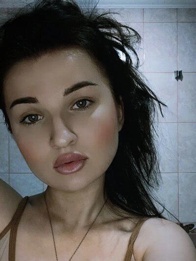 Lee Kissy Cam Model Free Live Sex Show Chat Stripchat