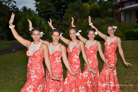 TYPES OF TAHITIAN DANCE | Tahiti dance online