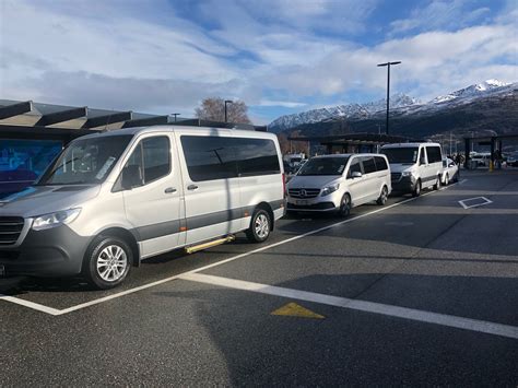 Queenstown Airport Private Transfers | Group Airport Transport