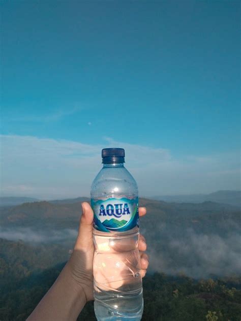 Air Minum Aqua - Khas Minuman