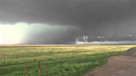 51615 Elmer Ok Tornado Touching Down Youtube