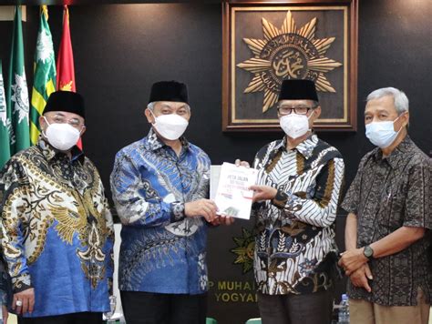 Silaturahim Ke PP Muhammadiyah DPP PKS Diskusikan Persoalan Keumatan