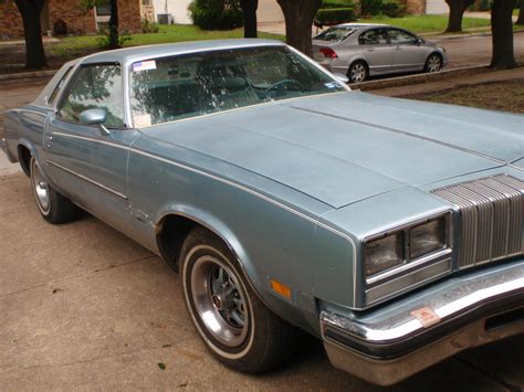 Oldsmobile Cutlass Supreme Coupe Door L