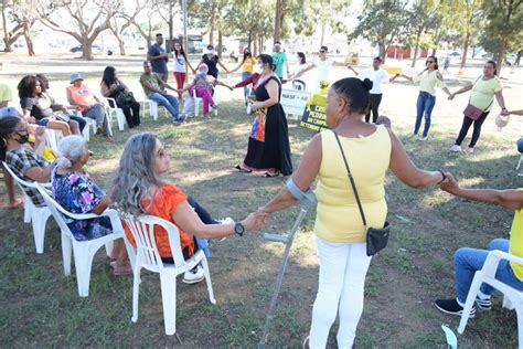 Cras e Caps realizam Setembro na Praça para conscientizar usuários