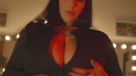 Carmilla Ross Tits Big Are Amazing ManyVids