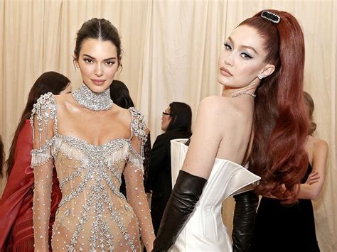 Kendall Jenner And Gigi Hadid S Friendship Timeline Artofit