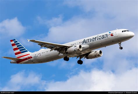 Aircraft Photo Of N Uw Airbus A American Airlines