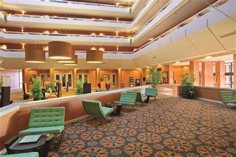 Doubletree By Hilton Springfield Hotel Springfield Mo Deals