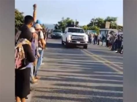 Video El Momento En Que El Cartel De Sinaloa Ingresa Armado A Chiapas Frontera Con Guatemala