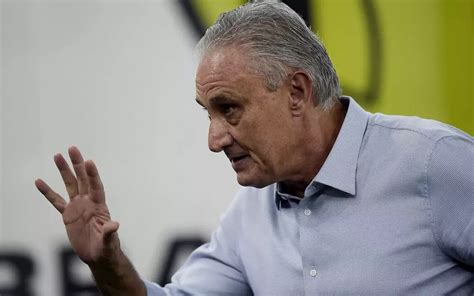 Tite Tite explica substituições de Lorran e Werton em empate do