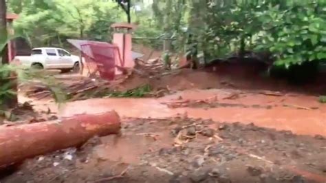 Dos Fallecidos Por Terraplén En La Zona Sur De Costa Rica Cnn