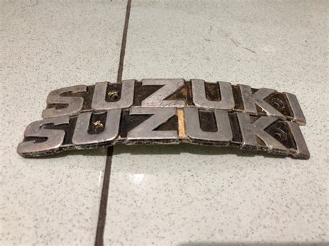 Jual Emblem Logo Tanki Tangki Suzuki GP 125 GP 100 GT 185 Original Di