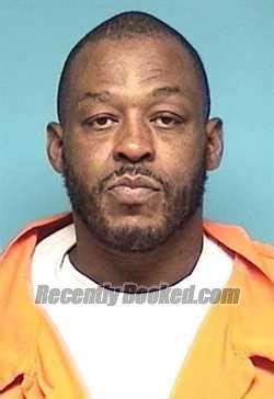 Recent Booking Mugshot For Johnny Earl Golson In Lorain County Ohio