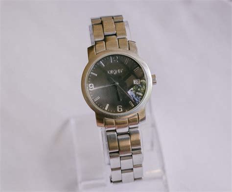 DKNY Black Dial Quartz Watch | Solid Stainless Steel WR DKNY Watch – Vintage Radar