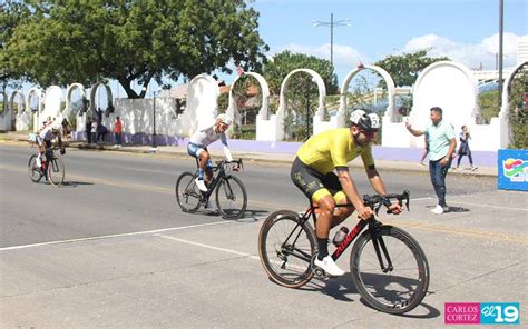 Ciclistas recorren 200 kilómetros en el Rally de Frontera a Frontera