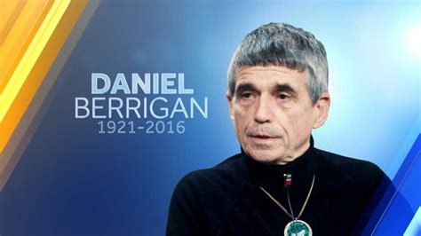 Priest Peace Activist Daniel Berrigan Dies