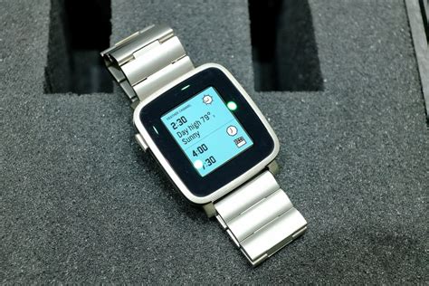 Pebble представила вариант часов Pebble Time в металлическом корпусе