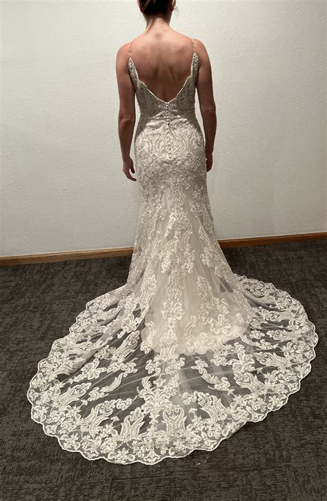 Allure Bridals New Wedding Dress Save Stillwhite