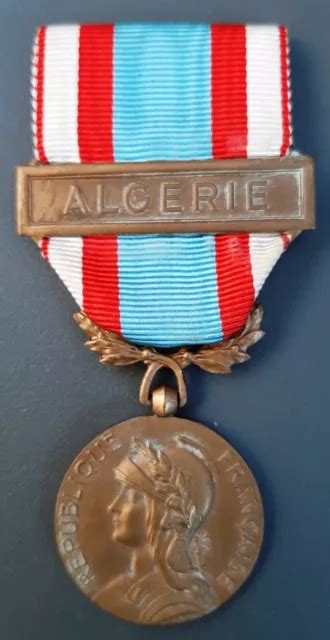 MÉDAILLE COMMÉMORATIVE AFRIQUE du Nord Guerre d Algérie AFN époque 1960