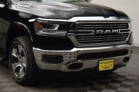 New 2019 Ram All New 1500 Laramie Crew Cab In Barberton 1t192361