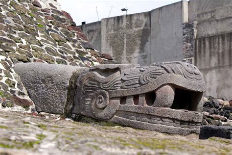 Museo del Templo Mayor y Zona Arqueológica Caminando por la Ciudad