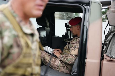 Jorge Taiana Supervisó Los Primeros Ejercicios Militares De Ciberdefensa Y Guerra Electrónica